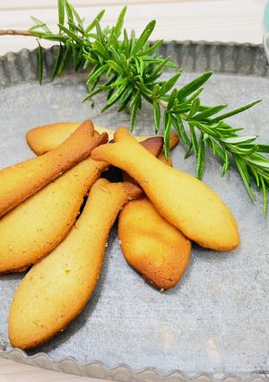 レモンとローズマリーのおさかなクッキー-レシピのメイン写真