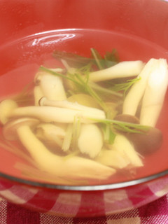 しめじと水菜のお吸い物-レシピのメイン写真