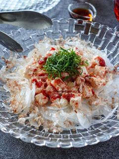 新玉ねぎとクリームチーズの梅鰹サラダ-レシピのメイン写真