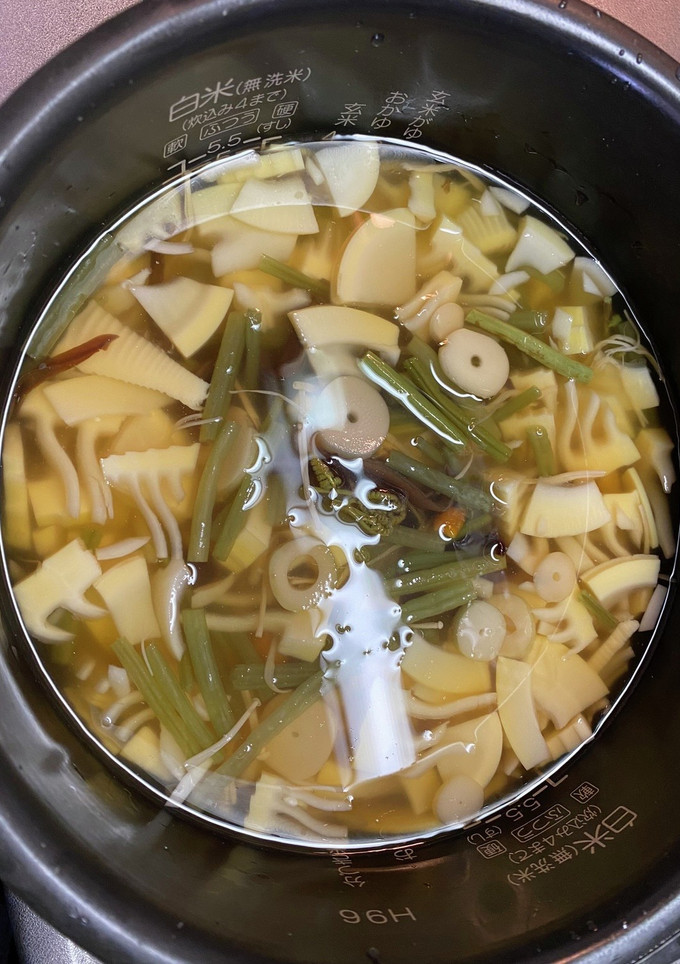 今が旬！たけのこの炊き込みご飯！-レシピのメイン写真