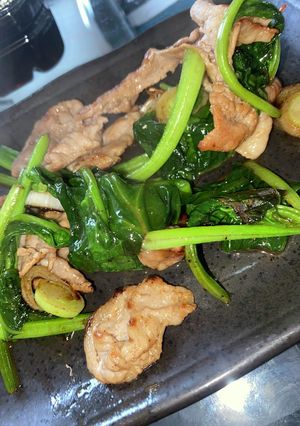 猿でも作れる豚肉ほうれん草バター醤油炒め-レシピのメイン写真
