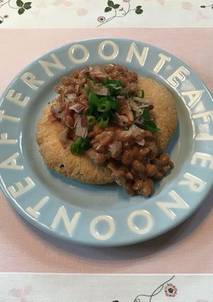 がんもに納豆かけただけ-レシピのメイン写真