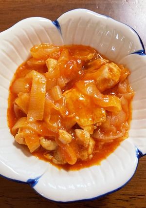 鶏肉と新玉ねぎのケチャップ煮-レシピのメイン写真