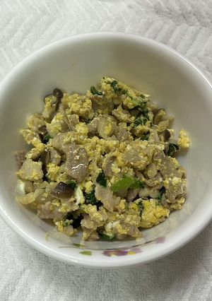 【離乳食後期】豚肉としめじの卵中華炒め-レシピのメイン写真