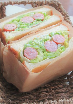 ウインナーと春キャベツのマスタードサンド-レシピのメイン写真
