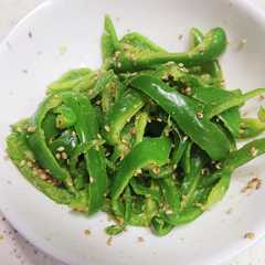 รูปของ レンジで簡単♪無限ピーマン