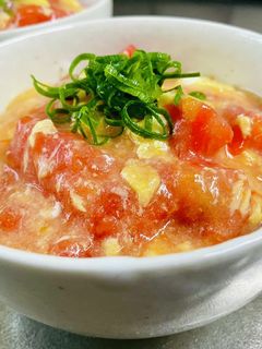 トマト・ラー油の中華丼-レシピのメイン写真