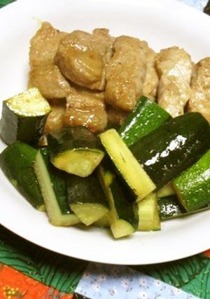 豚肉とズッキーニの、やきむし-レシピのメイン写真