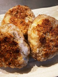 冷凍ご飯は焼きおにぎり!!-レシピのメイン写真