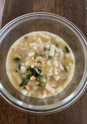 わんこ　鮭コーンうどん-レシピのメイン写真