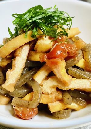 油揚げとこんにゃくの梅炒め煮-レシピのメイン写真