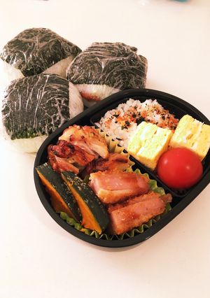 高2娘、大学2息子弁当　23/5/2-レシピのメイン写真