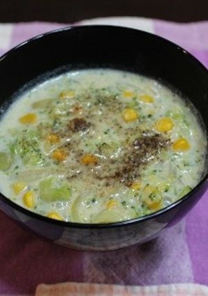 ブロッコリーの豆乳スープ-レシピのメイン写真