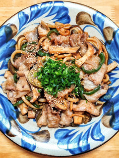豚バラ肉とナスのみそ焼きうどん-レシピのメイン写真