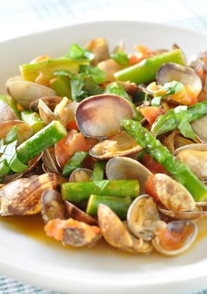 軽やかなポルトガル料理☆あさりとアスパラ-レシピのメイン写真