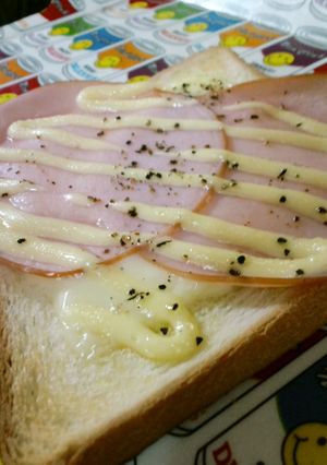 朝食の定番♪ハムチーズマヨトースト♪-レシピのメイン写真