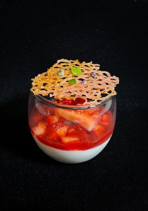 【おうちdeお店の味】苺のブランマンジェ-レシピのメイン写真