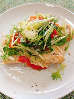 チキンソテー アジアンサラダのせ-レシピのメイン写真