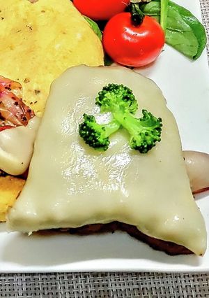 どうする金陀美具足風ハンバーグ♪-レシピのメイン写真
