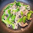 豚こまと春キャベツの塩麹炒め