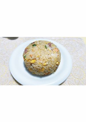 香味ペーストを使って鮭チャーハン-レシピのメイン写真