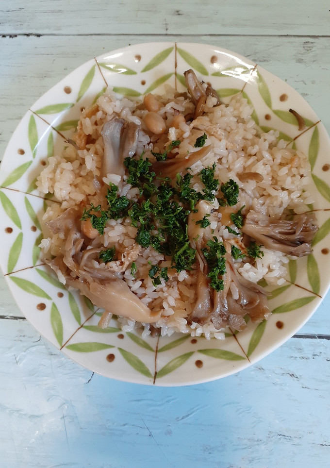 圧力鍋で舞茸と大豆の炊き込みご飯-レシピのメイン写真