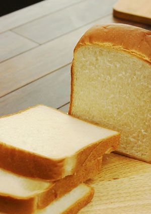 基本の手ごね食パン-レシピのメイン写真