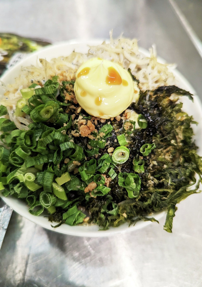 焼き海苔とろろ昆布。しらす丼-レシピのメイン写真