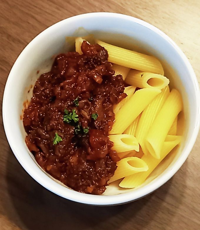 牛スジ肉のワイン煮込み-レシピのメイン写真