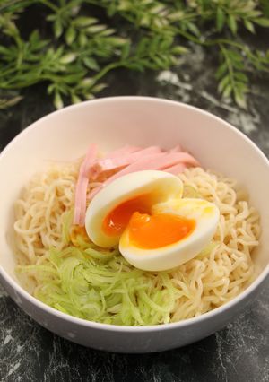レンチン！サッポロ一番冷やし塩ラーメン-レシピのメイン写真
