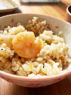 炊飯器でエビピラフ-レシピのメイン写真