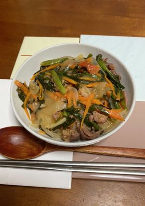 味付け牛肉のチャプチェ丼-レシピのメイン写真
