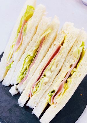 セブン風♪絶品ハムレタスサンド!-レシピのメイン写真