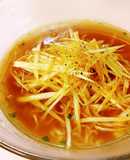 サテトム千切りねぎのせラーメン。