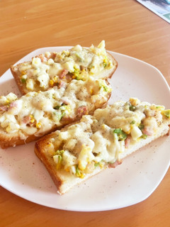 エビとアボカドのチーズトースト-レシピのメイン写真