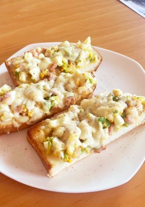 エビとアボカドのチーズトースト-レシピのメイン写真