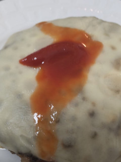 簡単美味・チーズハンバーグ-レシピのメイン写真