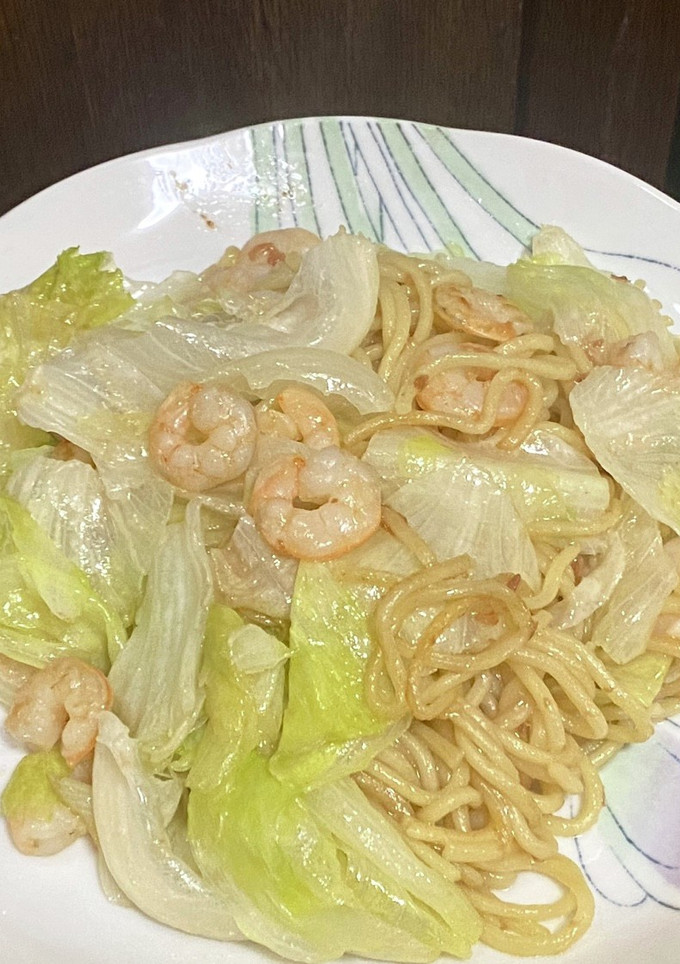 梅肉でさっぱり・エビとレタスの焼きそば-レシピのメイン写真