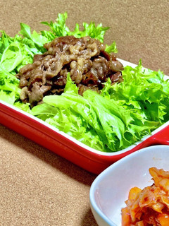 レタスと一緒の焼肉(身内専用)-レシピのメイン写真