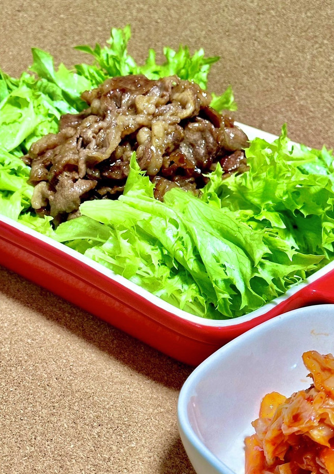 レタスと一緒の焼肉(身内専用)-レシピのメイン写真
