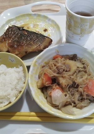 牛丼リメイク すき焼きのタレで肉じゃが-レシピのメイン写真