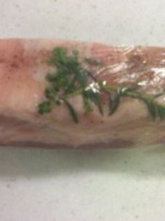 ハーブ香る♪豚バラ肉の塩漬け(塩豚)-レシピのメイン写真