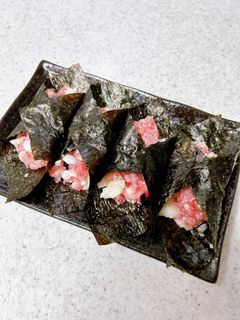 まぐろのすき身とたたき長芋の塩麹和え-レシピのメイン写真