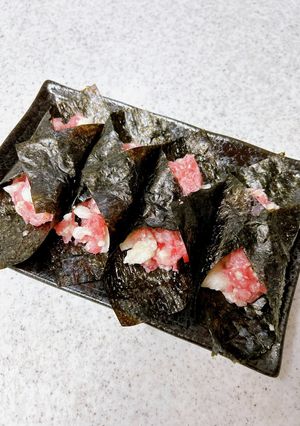 まぐろのすき身とたたき長芋の塩麹和え-レシピのメイン写真