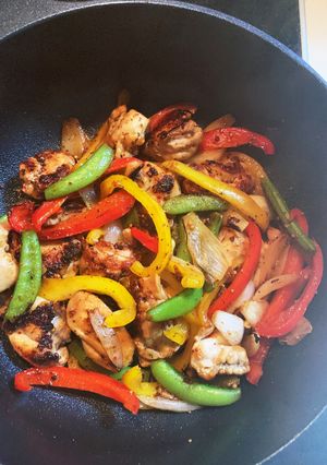 スナップえんどうパプリカのとり肉炒め-レシピのメイン写真