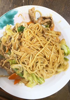 お一人様！市販の焼きそばに洋風隠し味-レシピのメイン写真