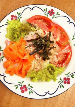 キャロットラペ乗せサラダうどん-レシピのメイン写真