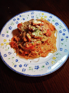 塩鮭とセロリのトマトソースパスタ-レシピのメイン写真