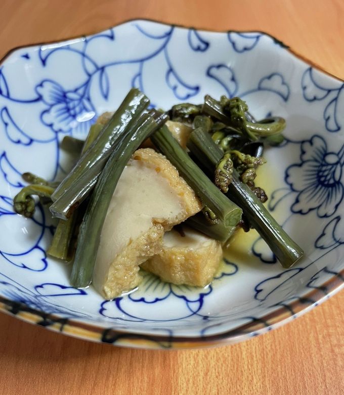 わらびと厚揚げの煮物(わらびのアク抜き) by 小豆ん子 【クックパッド