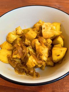 カリフラワーとじゃがいものカレー炒め-レシピのメイン写真